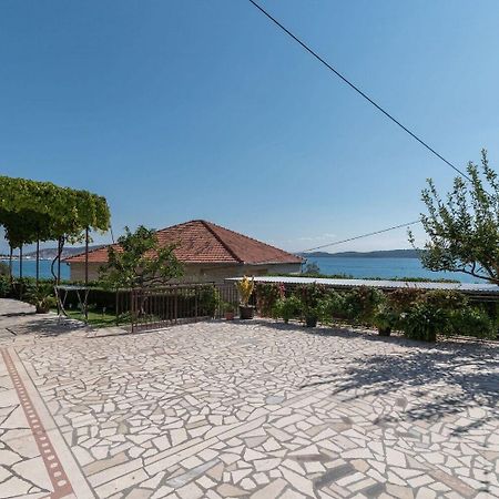 Apartments Vin Trogir Exterior photo
