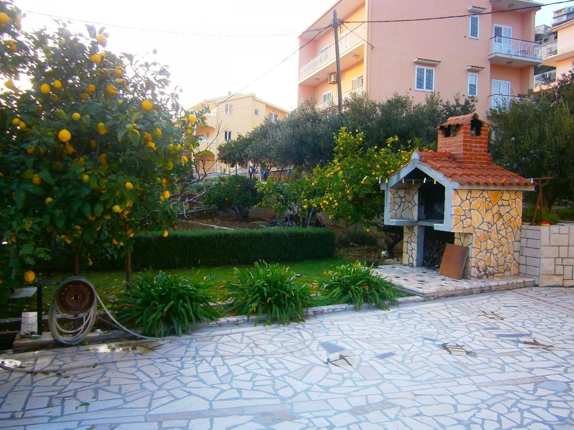 Apartments Vin Trogir Exterior photo